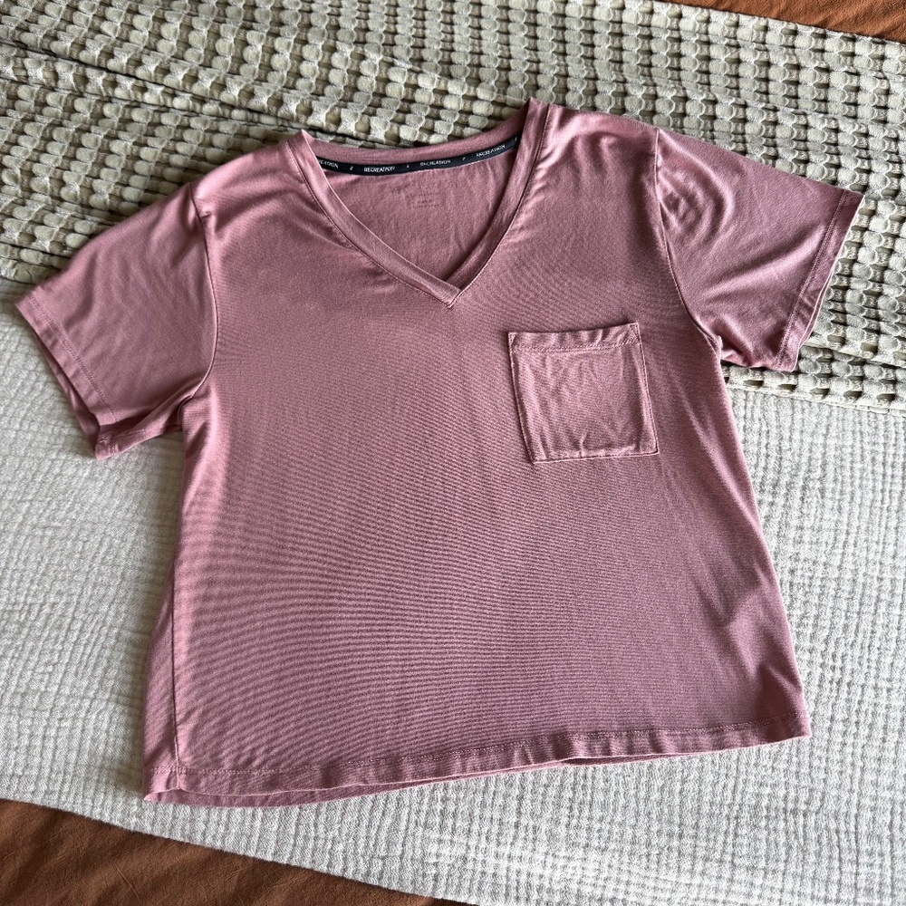 Cropped Rose Pink T Shirt Medium